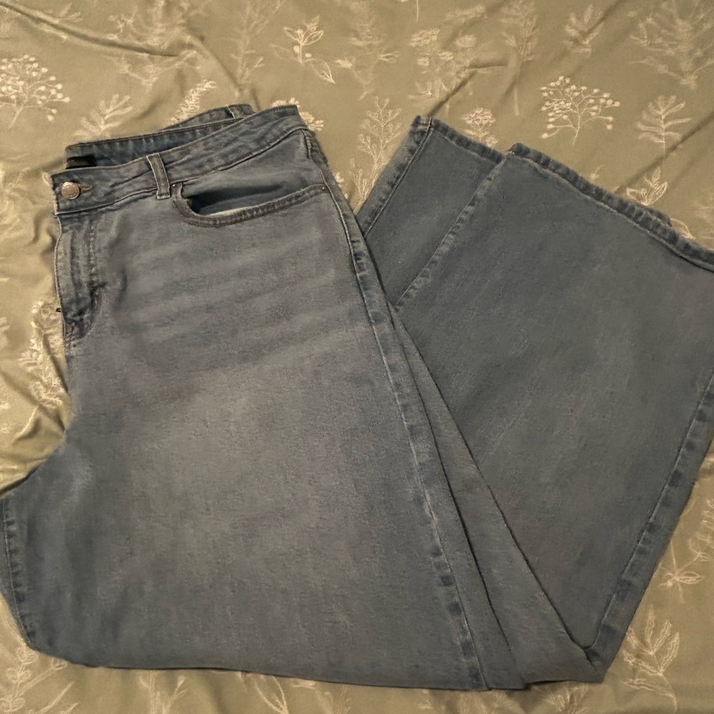 Super cute baggy wide leg jeans from target